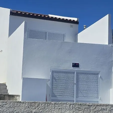 Inside The Sea اجوا